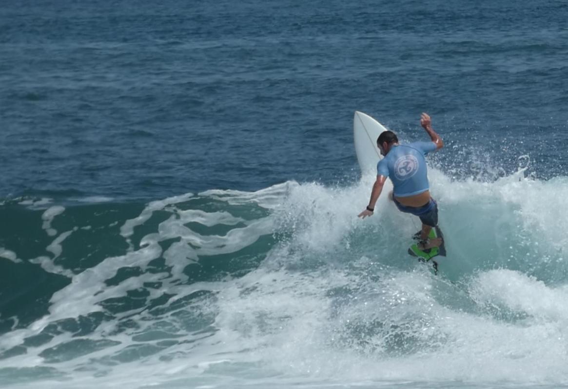 Llanes Surfcamp & Hostel Eksteriør billede