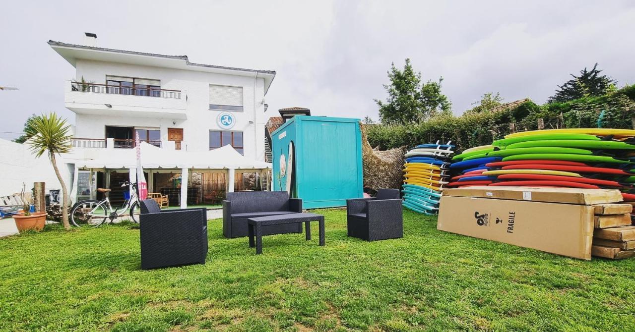 Llanes Surfcamp & Hostel Eksteriør billede