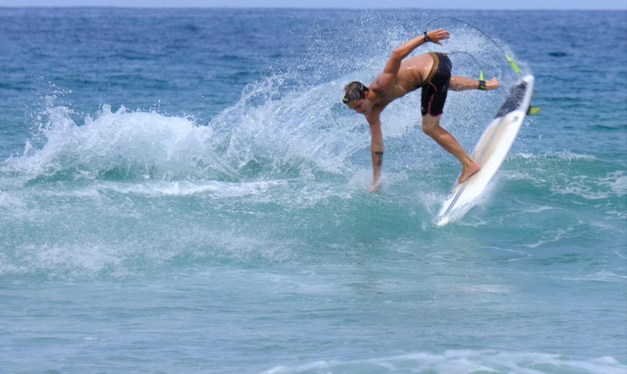 Llanes Surfcamp & Hostel Eksteriør billede