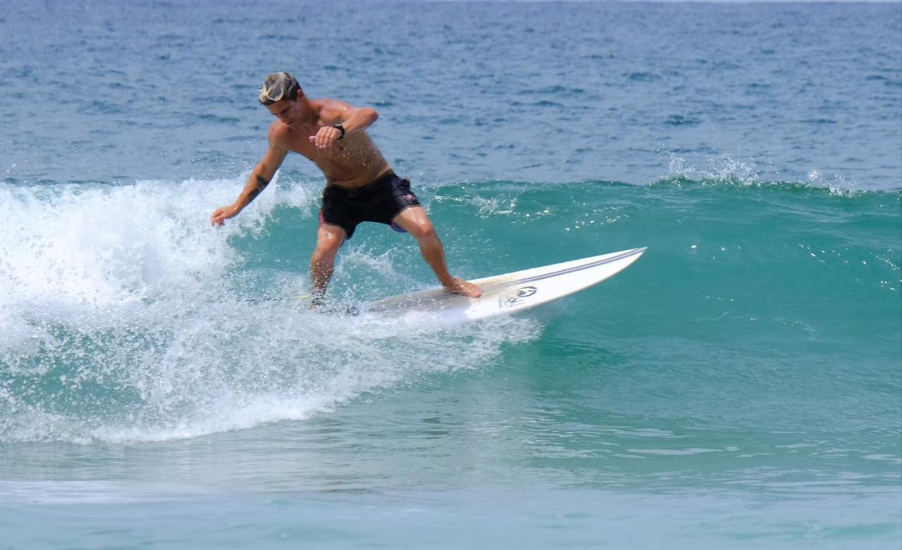 Llanes Surfcamp & Hostel Eksteriør billede