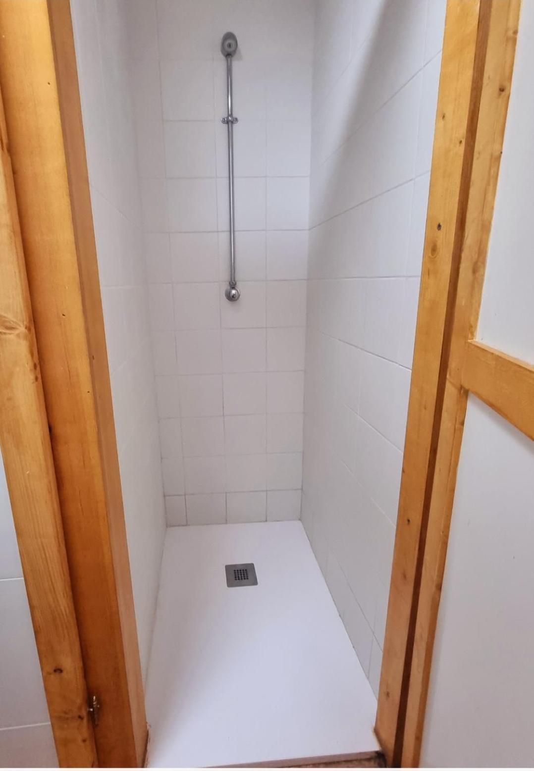 Llanes Surfcamp & Hostel Eksteriør billede